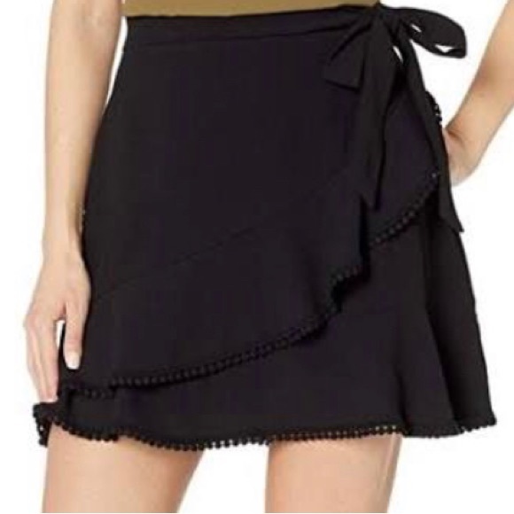 Black Cupcakes and Cashmere mini Skirt - Picture 2 of 4